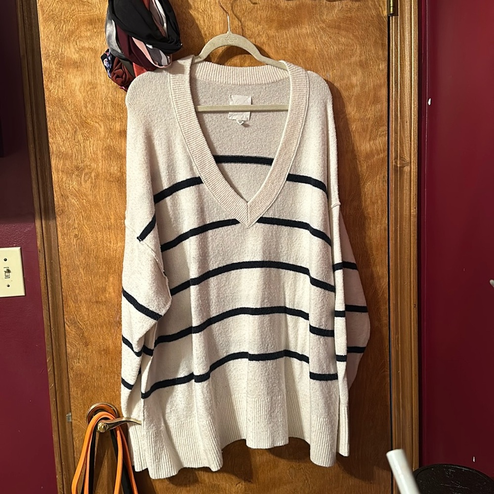 Aerie sweater